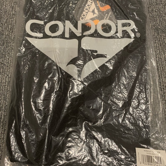 CONDOR® MAXFORT™ Quick Dry Workout Training Tactical Shirt - Large - Black - Picture 3 of 7
